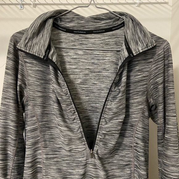 New Balance In-Transit Half Zip Long Sleeve - Picture 5 of 7